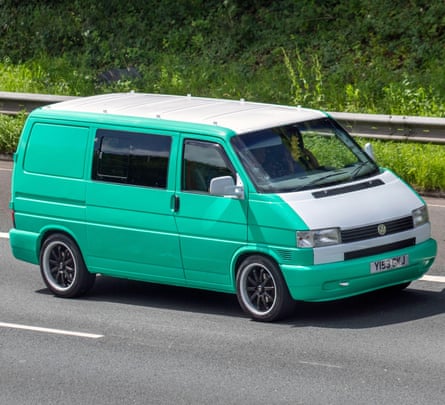 2001 green white VW Volkswagen Transporter