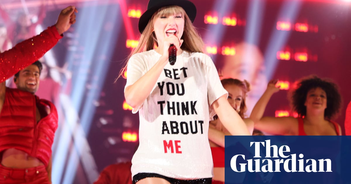 تجمع Swifties for Kamala ما يقرب من 140 ألف دولار لصالح Harris | تايلور سويفت تجمع Swifties for Kamala ما يقرب من 140 ألف دولار لصالح Harris | تايلور سويفت
