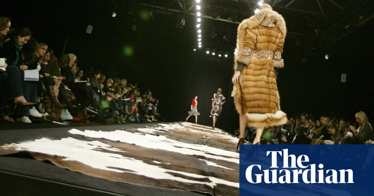 London fashion week first of 'big four' to ban exotic animal skins