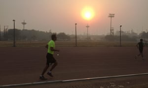 A dawn run is perfect for tackling obesity, diabetes and other diseases that are on the rise in India.