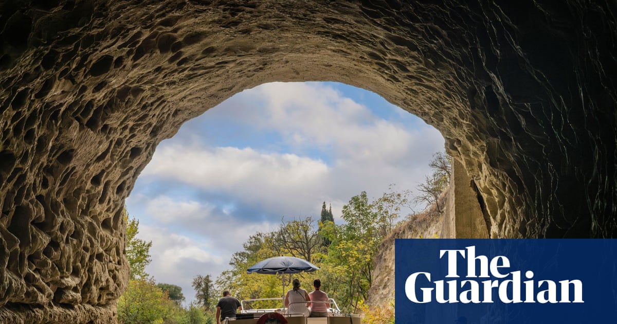 A cruise through history on the Canal du Midi