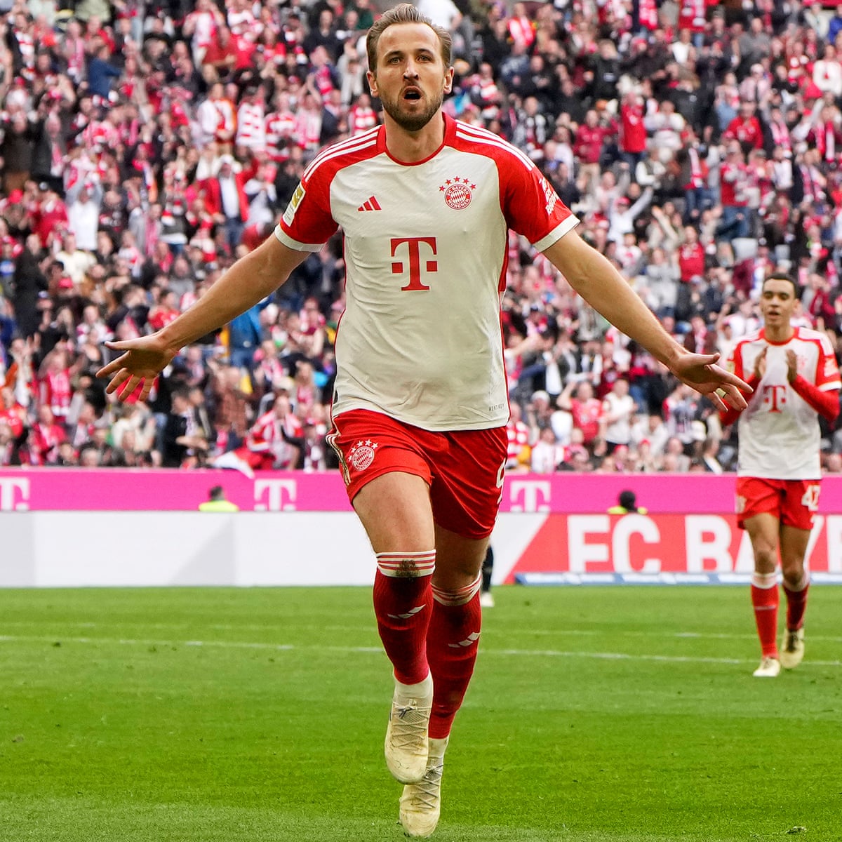 European football: Harry Kane scores hat-trick as Bayern put eight past Mainz | European club football | The Guardian