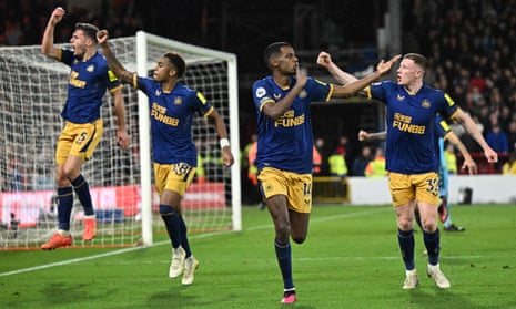 Alexander Isak (second right) celebrates after scoring the winning penalty.