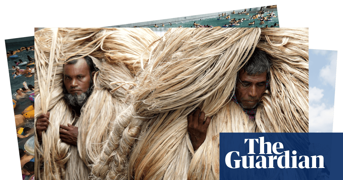 Summer heat and a Bangladeshi jute market: photos of the day – Wednesday