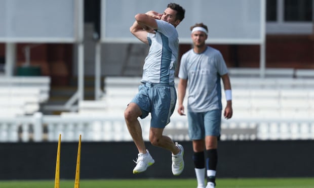 Winter Golf: Tips, Tricks & Drills To Stay Competitive!