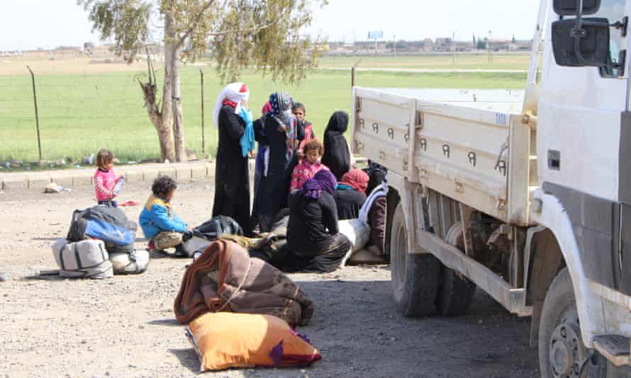 Civilians at Ain Issa refugee camp