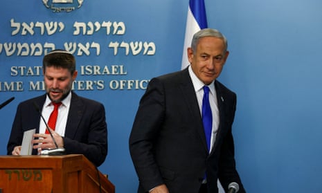 Benjamin Netanyahu and Finance Minister Bezalel Smotrich hold a news conference in Jerusalem