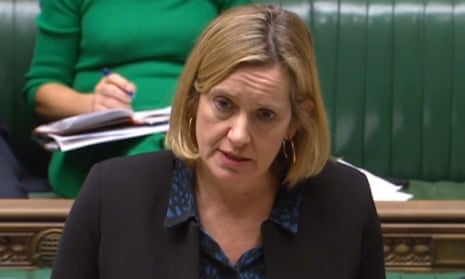 The work and pensions secretary, Amber Rudd, tells the Commons there are ‘problems’ with universal credit.