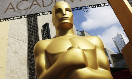 An Oscar statue appears outside the Dolby Theatre.