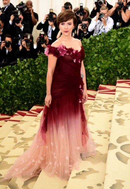 Scarlett Johansson wearing Marchesa to the 2018 Met Ball