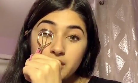Screengrab of TikTok video that purports to be about eyelash curling but focuses on China’s policies in Xinjiang.