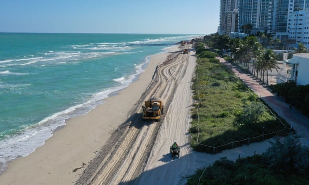 61,000 tons of sand is being dumped on Miami Beach to counter rising sea levels.