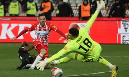 Partizan’s Aldo Kalulu beats Omri Glazer to put his side 2-1 ahead.