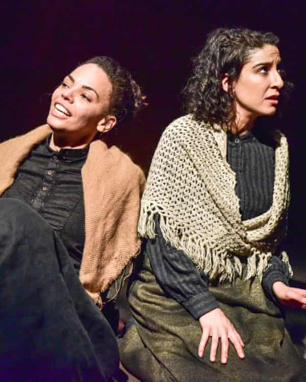 Sasha Frost as Lucy and Mariam Haque as Louie in Folk.