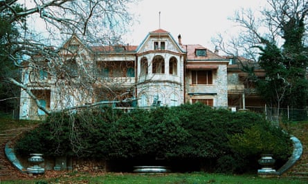 The abandoned Greek palace of Tatoi