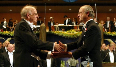 Daniel Kahneman receives the Nobel Memorial prize in Economic Sciences from King Carl Gustaf of Sweden in Stockholm, 2002.