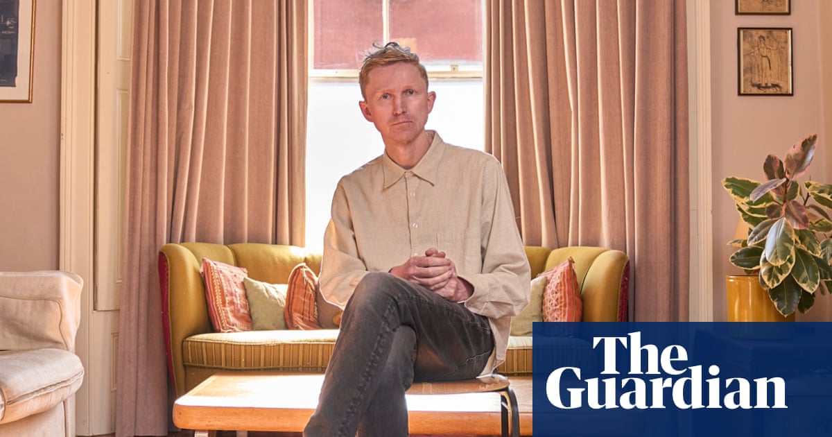 Joe Dunthorne: ‘Growing up in Swansea, I developed an allergy to Dylan Thomas’