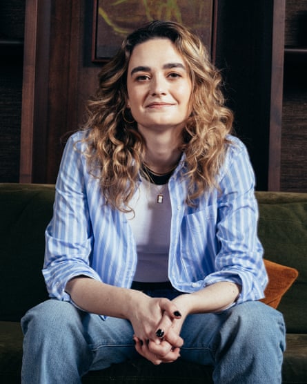 a photograph of a female pinch curly hair