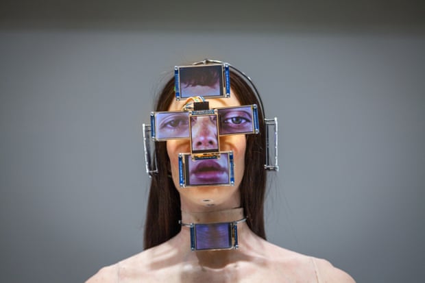 pi(x)el by Filip Ćustić (2022).