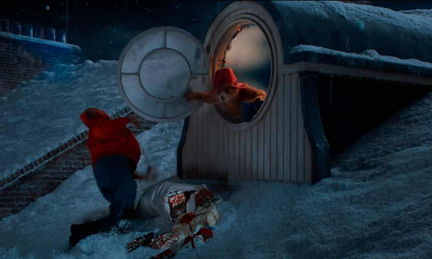 M S Christmas Ad Uses Paddington Bear To Target Family Audience Marks Spencer The Guardian