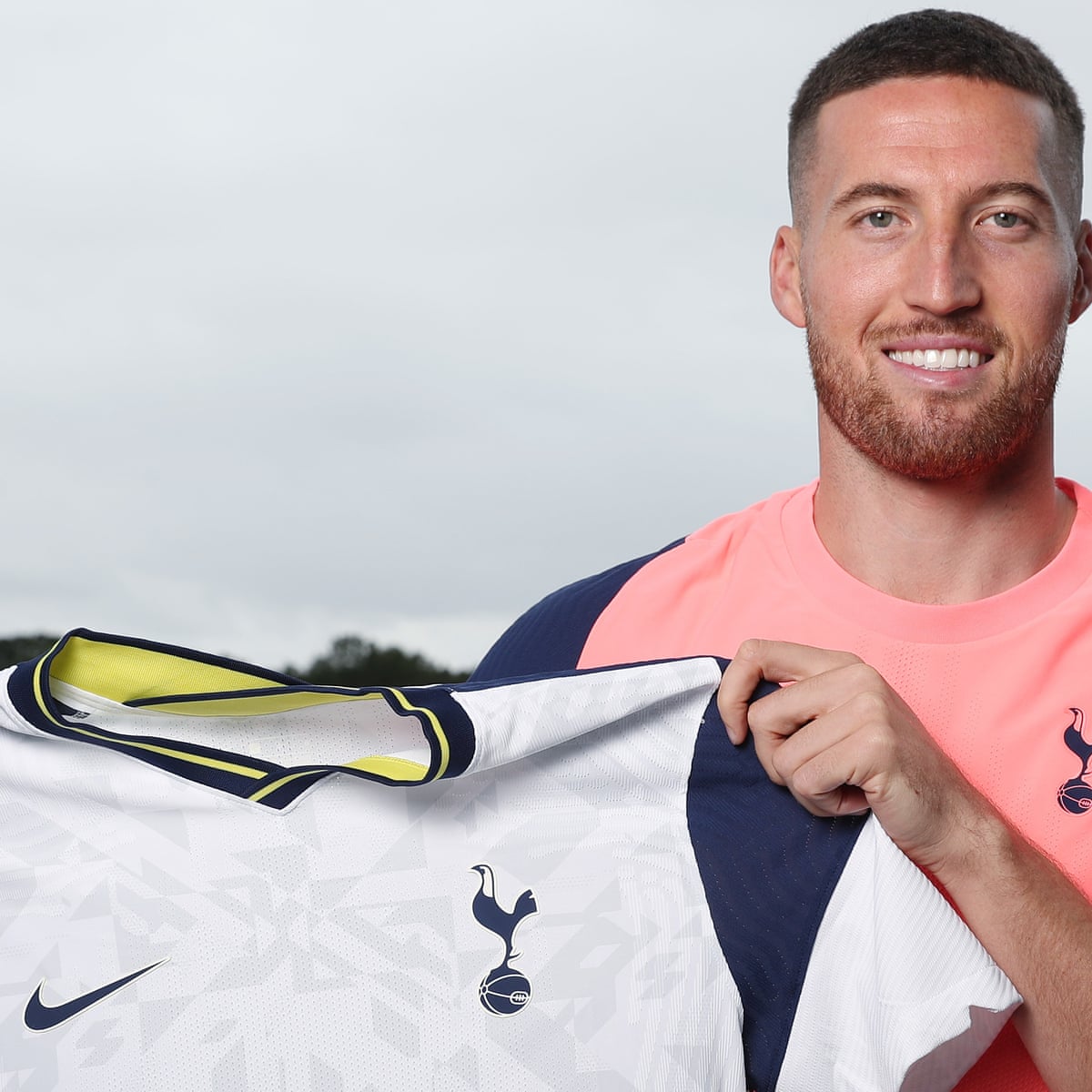 Spurs Confirm Matt Doherty Signing After Agreeing 14 7m Fee With Wolves Football The Guardian
