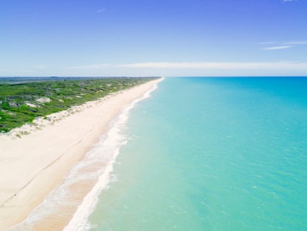 The isolated Ninety Mile Beach on the edge of Gippsland Lakes is popular for surf fishing, swimming, camping and long beach walks.