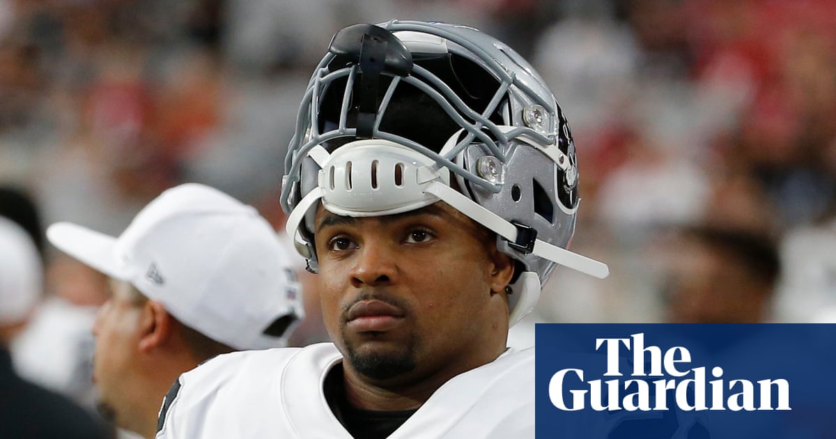 Parents of ex-NFL star Doug Martin allege excessive police force led to wrongful death