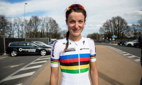 Anyone wanting to follow Lizzie Armitstead’s progress in the Giro Rosa back at home in Britain had to rely on social media, with no live coverage or even daily highlights show