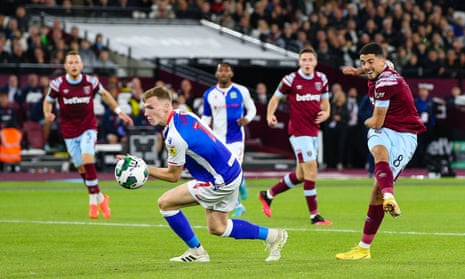 Arsenal v Brighton, Nottingham Forest v Tottenham: Carabao Cup – live | Carabao Cup 8 Pablo Fornals of West Ham United scores his side's equaliser against Blackburn Rovers.