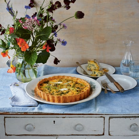Helford blue, spring onion, leek, creme fraiche and thyme tart.