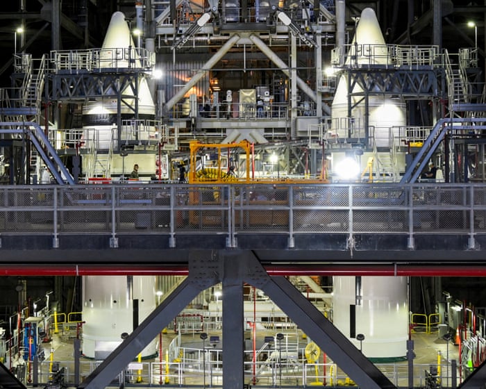 Nasa looks to other companies for US moon program as Musk’s SpaceX lags behind