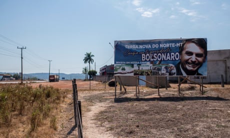 Outdoor to support Bolsonaro<br>Outdoors on the BR-163 road, the main outlet for Brazilian agribusiness, in support of President Jair Bolsonaro. Terra Nova do Norte, Mato Grosso state. August 22, 2021.