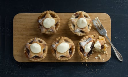 It doesn’t have to be like this ... conventional mince pies
