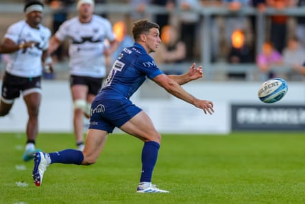 George Ford of Sale Sharks on action during last season.