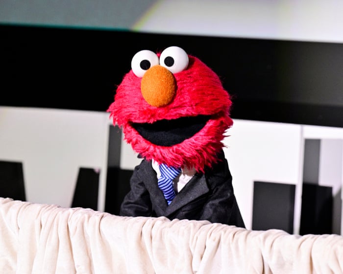 ‘Pick a side coward’: even-handed Elmo enrages New York Knicks fans