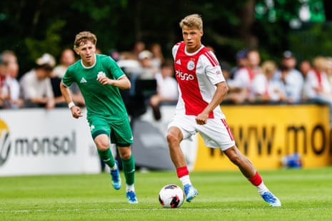 Sean Steur of Ajax.