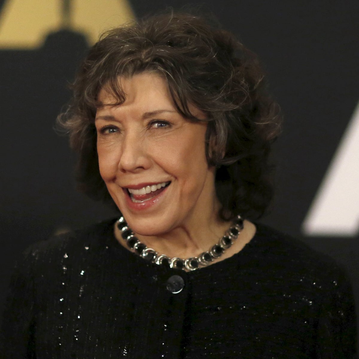 Lily Tomlin I Don T Relate To Any Of My Life Except The Stories I M Telling You Lily Tomlin The Guardian