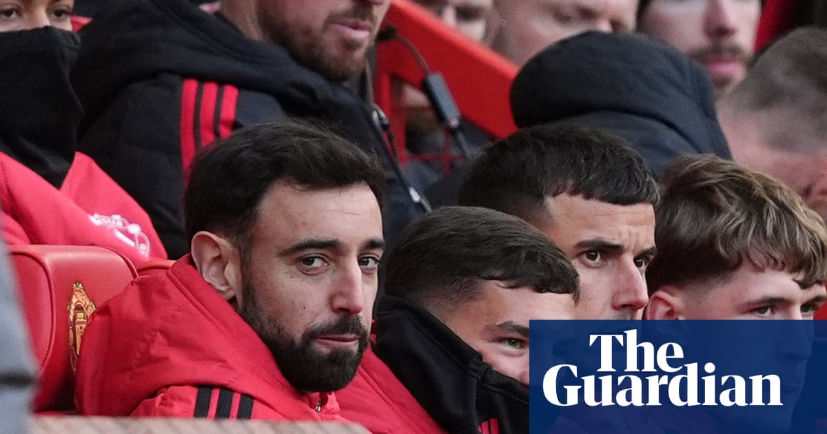 Fernandes gamble leaves Carrick to carry the can for United’s institutional failures
