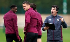 Unai Emery (right) calls out his orders during Aston Villa training.
