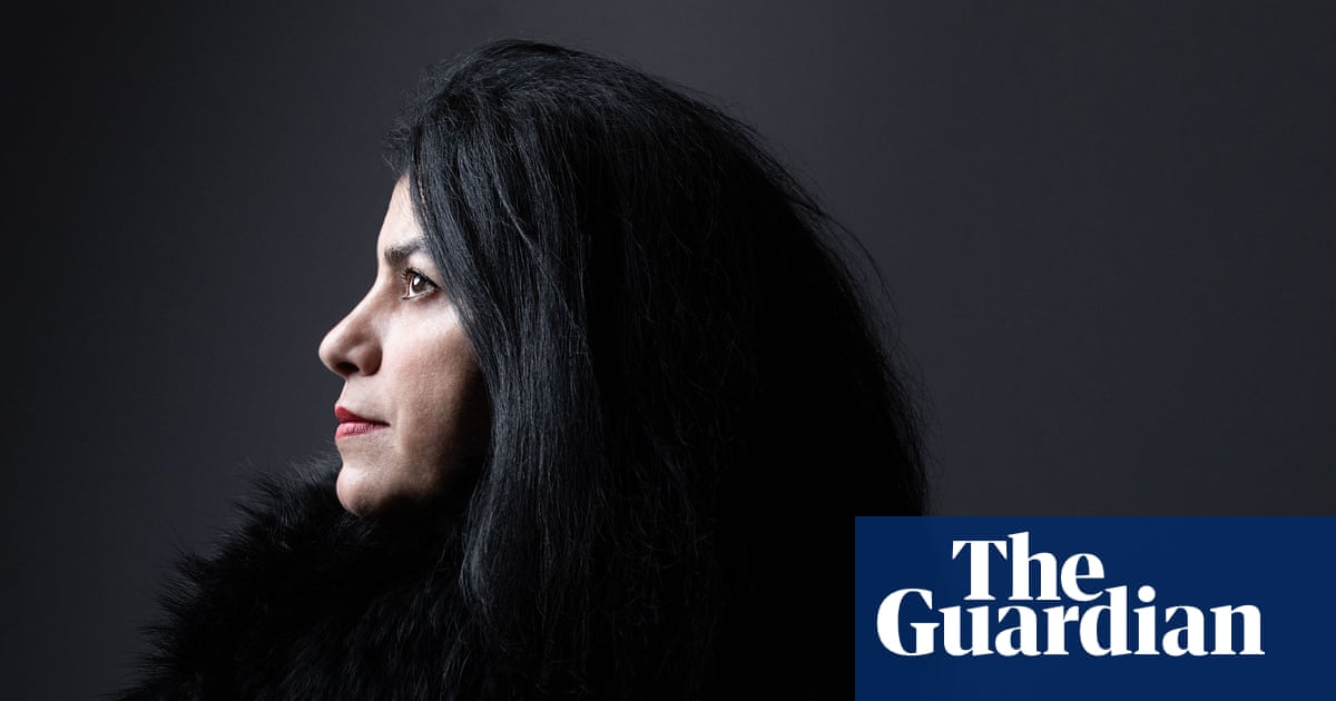 Dina Nayeri : Marjane Satrapi brought Iranian women like me out of hiding