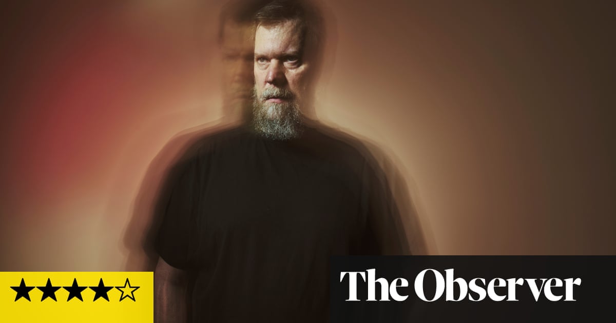 John Grant: La crítica del Arte de la Mentira – odisea de funk vibrante | John Grant John Grant: La crítica del Arte de la Mentira – odisea de funk vibrante | John Grant