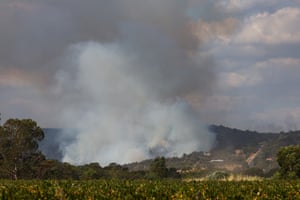 Fire threatens Avon Ridge in Brigadoon