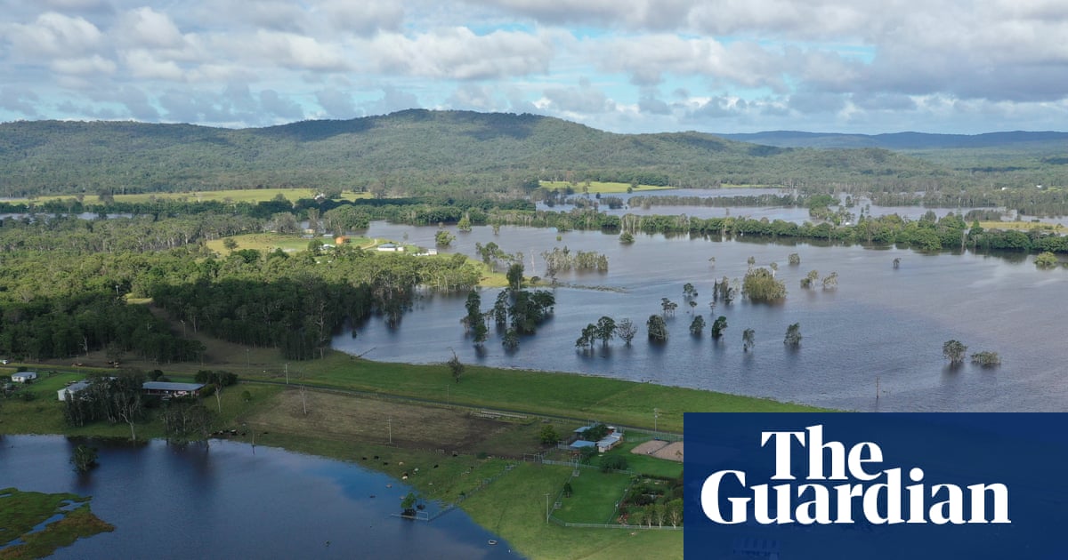 Peter’s farm is on ‘flood country’. As Australia’s sea levels rise, safe land is vanishing and costs are huge Peter’s farm is on ‘flood country’. As Australia’s sea levels rise, safe land is vanishing and costs are huge