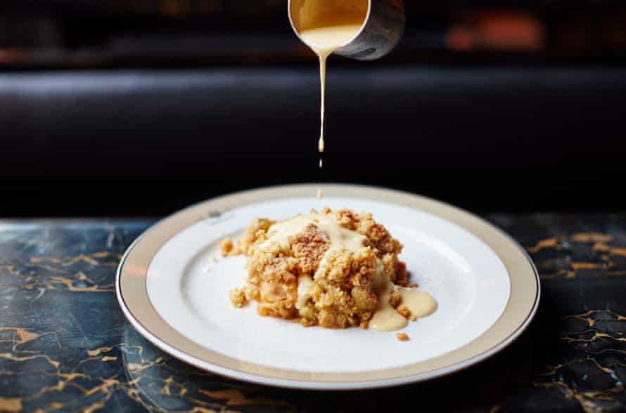 The Wolseley’s fruit crumble.