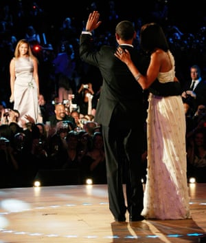 Beyoncé sings At Last during President Obama's dance with his wife at his first Inaugural Ball on 20 January 2009 in Washington, DC.