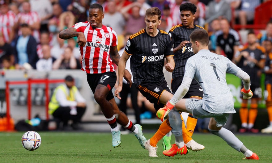 Ivan Toney goes round Ilan Meslier for his hat-trick.