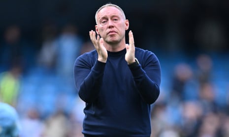 Steve Cooper Vị Tướng Trẻ Dẫn Dắt Nottingham Vượt Khó Steve Cooper Vị Tướng Trẻ Dẫn Dắt Nottingham Vượt Khó