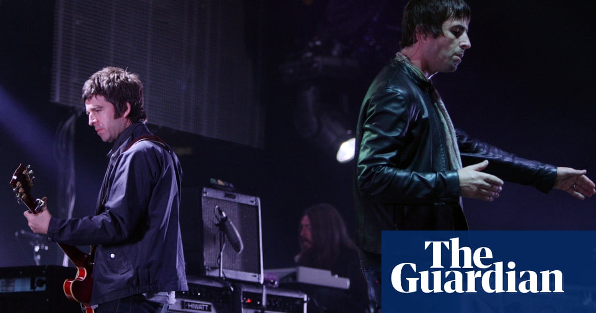 Gallagher brothers perform together for first time in 16 years in closed London pub