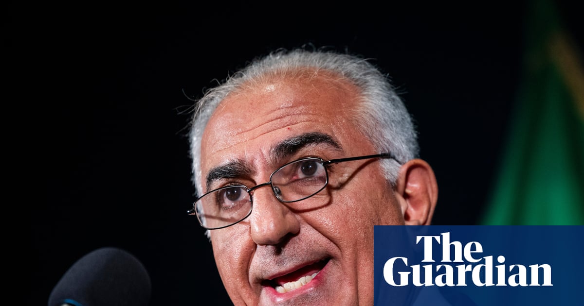 Son of former shah says he is uniquely positioned' to lead Iran as he predicts end of regime