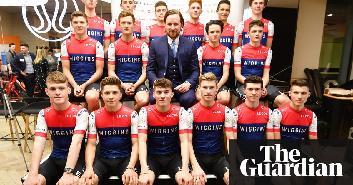 Bradley Wiggins warns young cyclists that Team Sky will ruin you 3